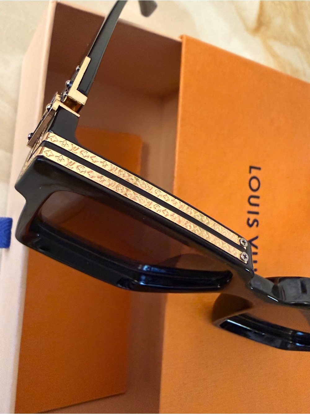 Louis Vuitton Black Rectangular Sunglasses with Gold Crystal Trim - Picture 7 of 9